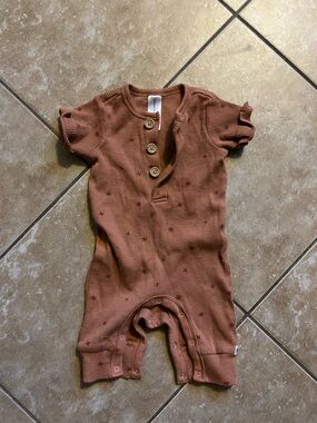 Baby romper